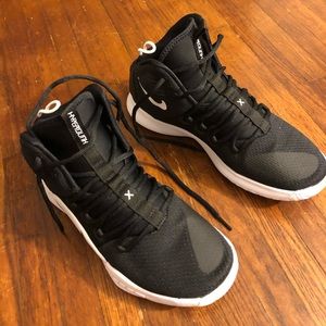 Nike basketball hyperdunks